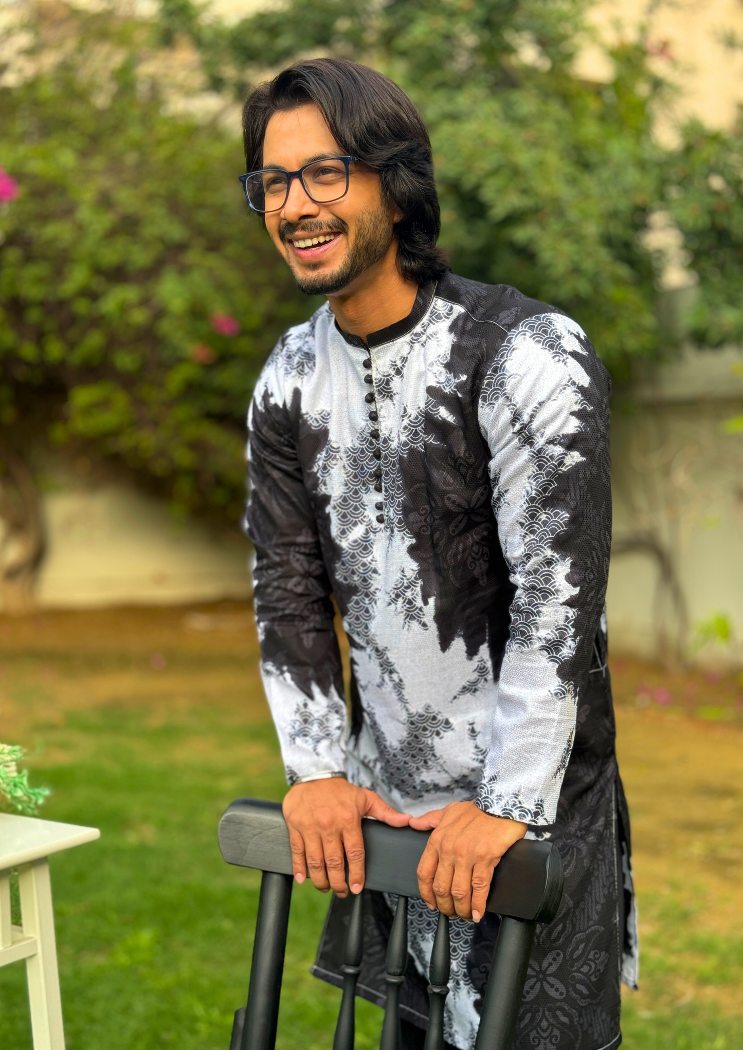 MONOCHROME MADNESS (KURTA)