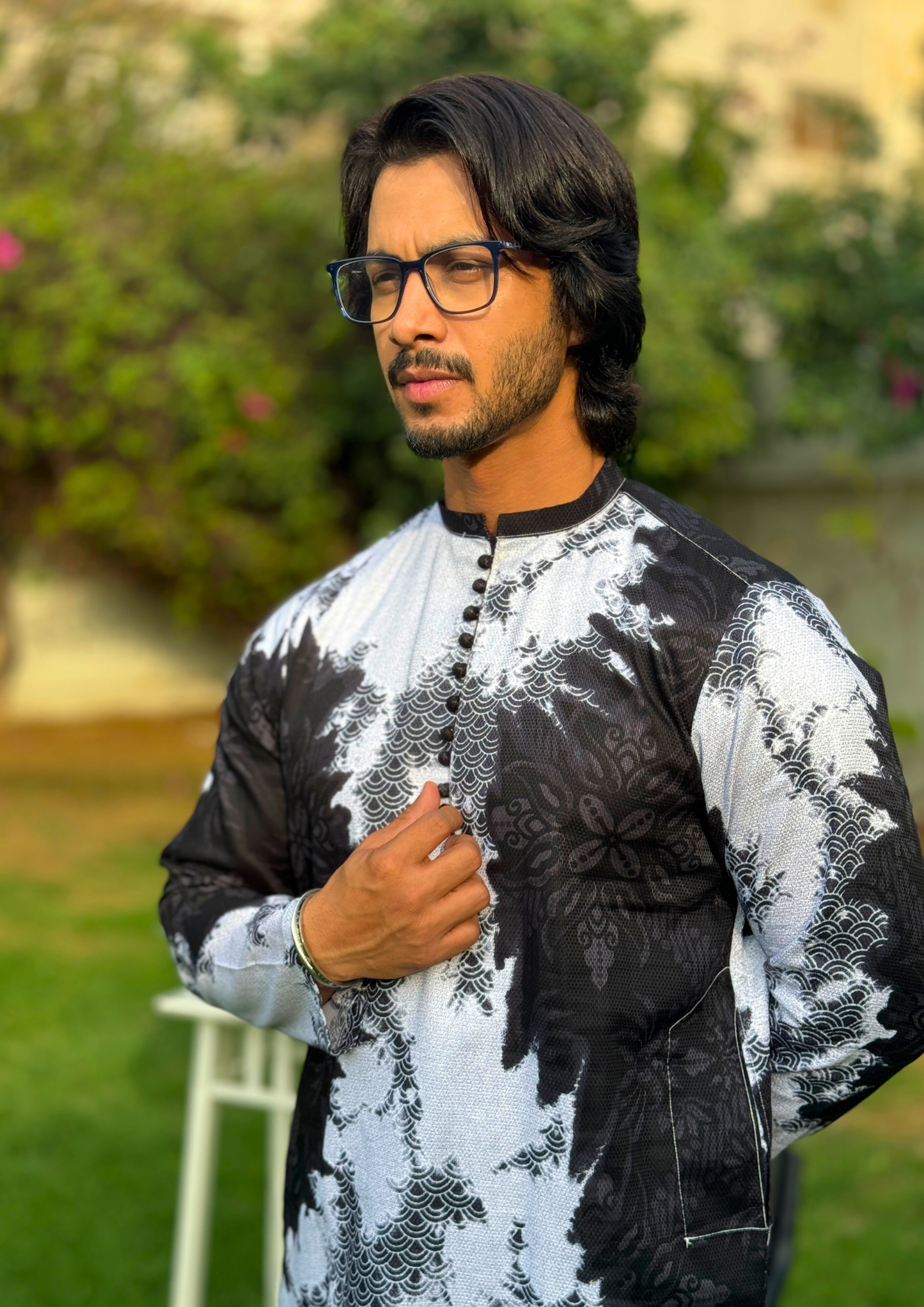 MONOCHROME MADNESS (KURTA)