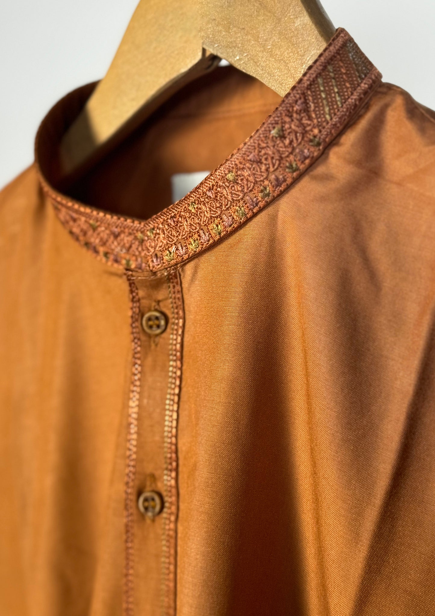 RUSTY AURA (KURTA)